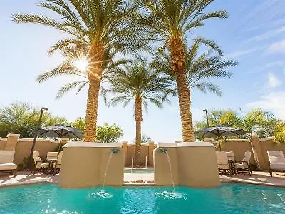 Hilton Phoenix Hotel 4*