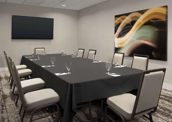Hilton Phoenix Hotel Chandler