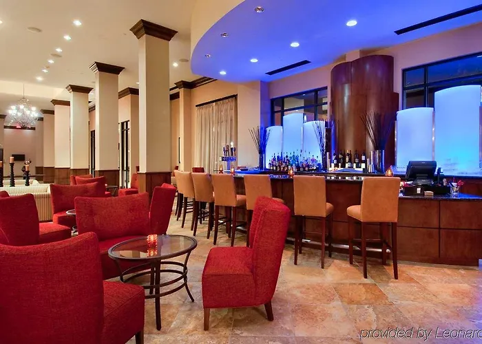 Hilton Phoenix 4*